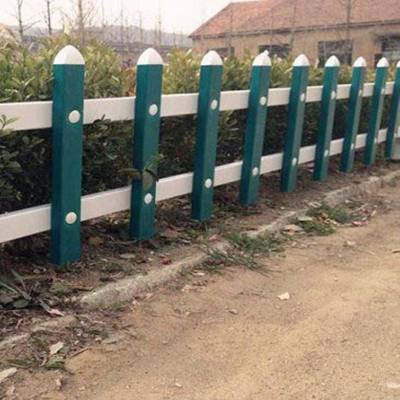 合山廈門(mén)PVC護(hù)欄與塑鋼P(yáng)VC護(hù)欄 特性、應(yīng)用與優(yōu)勢(shì)解析